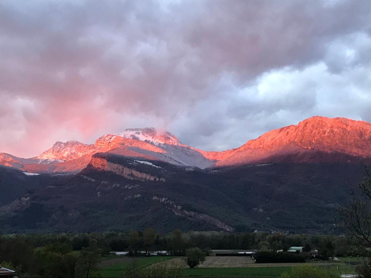 La Dent Du Loup A La Campagne, Proche De Grenoble Ferienhaus *